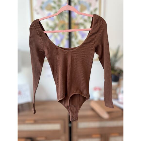 Intimately Free People Meg Seamless V-Neck Long-Sleeve Bodysuit Brown Womens M/L - Picture 4 of 7
